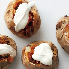 Baked Potatoes with Salsa and Sour Cream