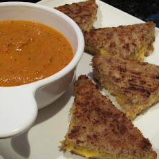 Velveeta Grilled Cheese Sandwich
