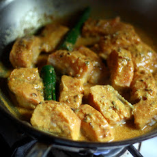 Dinner Tonight: Salmon in a Bengali Mustard Sauce