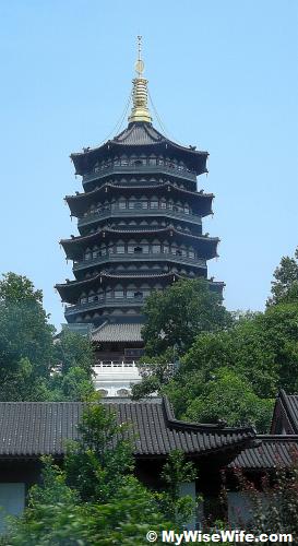 Leifeng Pagoda, check out the top spires, we were told it is gold-plated Leifeng Pagoda, check out the top spires, we were told it is gold-plated