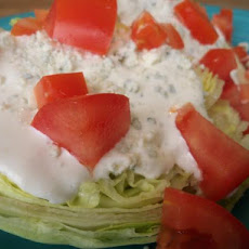 Lone Star Steakhouse Lettuce Wedge Salad (Bleu Cheese Dressing)