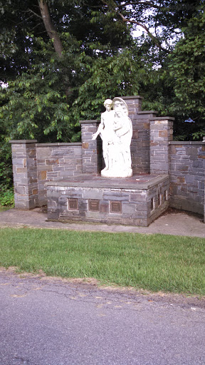 McNutt Family Memorial Statue