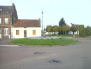 Fontaine Du Rond Point De L'église 
