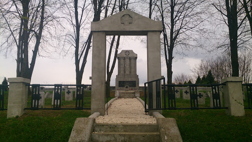 Cmentarz wojenny w Zasowie