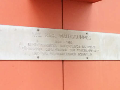 Gedenktafel Karl Waldbrunner