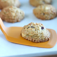 Cranberry Vanilla Chip Oatmeal Cookies