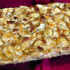 Cheddar Crust Apple Tart