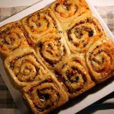 Crusty Cheese & Red Pepper Rolls
