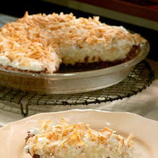 Coconut Cream Pie with Chocolate Macaroon Crust