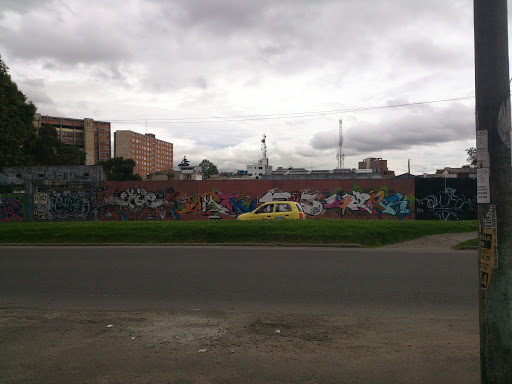 Graffitis on Wall