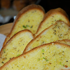 Stringy Garlic Bread
