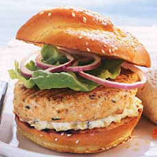 Salmon Burgers with Dill Tartar Sauce
