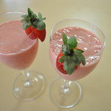 Triple Fruit Yogurt Shake