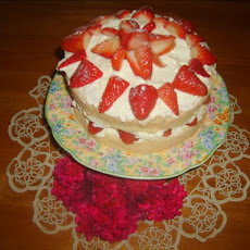 Whipping Cream Sponge Cake
