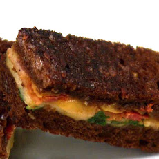Honeycrisp Apple, Cheddar, Bacon and Bitter Greens Sandwich