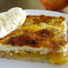 Peach-custard Kuchen
