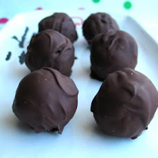 Oreo Cheesecake Truffles