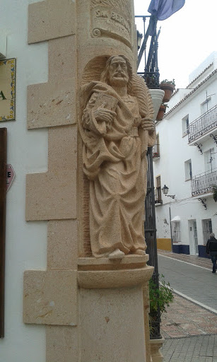 Escultura Ancha