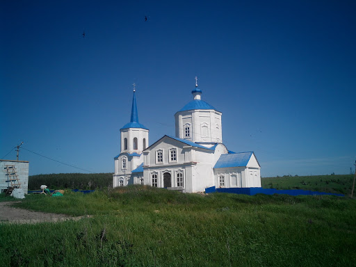 Церковь на холме