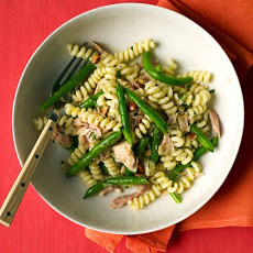 Pasta with Green Beans and Tuna