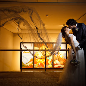 by Anderson Miranda - Wedding Bride & Groom