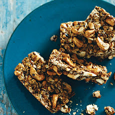 No-Bake Cashew Brittle Bars