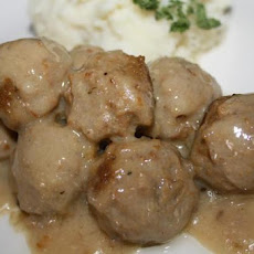 Kottbullar (Swedish Meatballs)