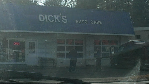 Dicks  Auto