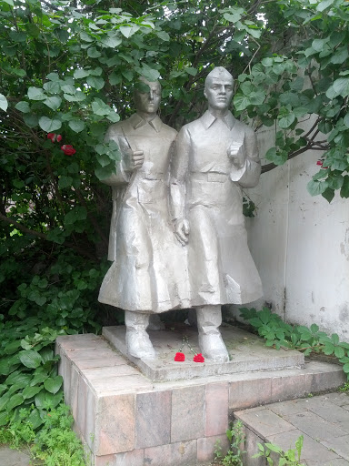 Памятник Мукомолам Мельзавода Номер 8