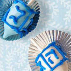 Spin-the-Dreidel Pops