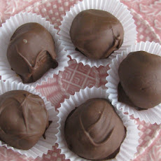 Peanut Butter Pretzel Truffles