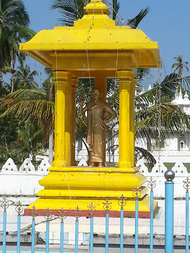 Honorable Migettuwaththe Gunananda Thero Statue