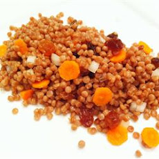 Quick Couscous with Raisins and Carrots