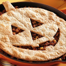 Jack-O-Lantern Sloppy Joe Pie (Halloween Recipe)