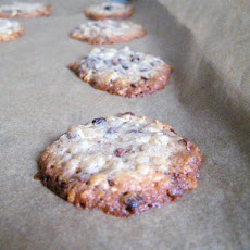 Crispy Cocoa-Nib Tea Cookies
