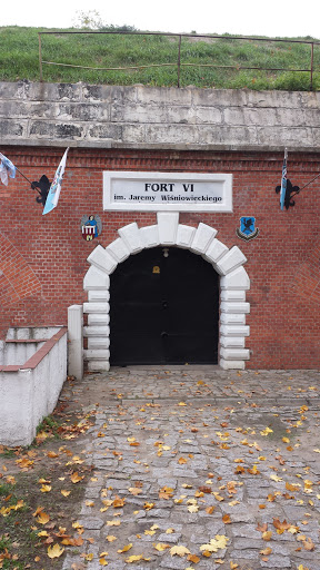 Fort VI