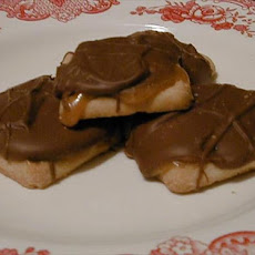 Chocolate Caramel Cookie Candy Bars