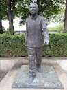 Statue of Werner Otto 