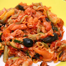 Olives, Tuna and Fresh Herbs Pasta Salad