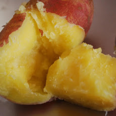 Sweet potato Sukyan (A soft, sweet snack made with molasses)