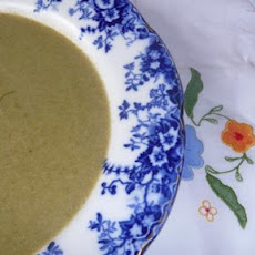 English Cream of Sorrel Herb Soup