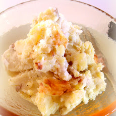 Cheddar and Garlic Smashed Potatoes