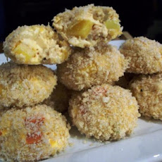 Veggie Chicken Cheese Poppers With Berry Sauce