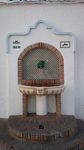 Balcón Water Fountain 