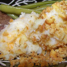 Crumb-Topped Creamy Mashed Potatoes