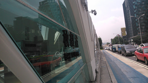 秋紅谷BRT