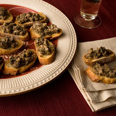 Crostini di Fegatini (Chicken Liver Crostini) Recipe