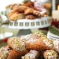 Dried Cherry and Ginger Cannoli