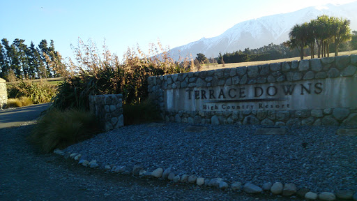 Terrace Downs Golf Resort