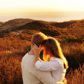 sunset romance by Scott Nelson - Portrait & People Couples